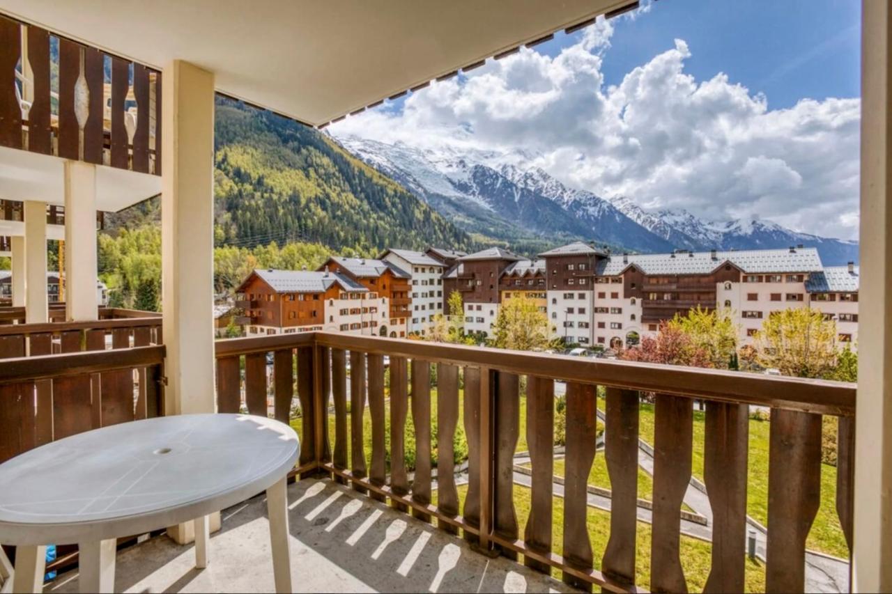 With Balcon In The Downtown ! * Chamonix Mont Blanc
